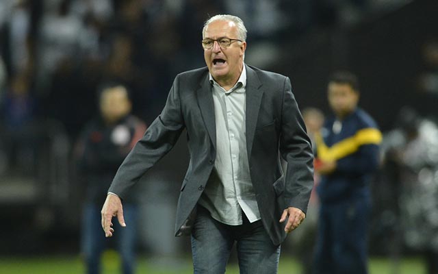 “Dorival conseguiu mudar um pouco a mentalidade desse time”, diz comentarista