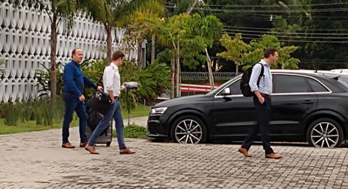 Contrato do Fla com a Double Pass se encerra em dezembro, e renovação é dúvida por conta de eleição
