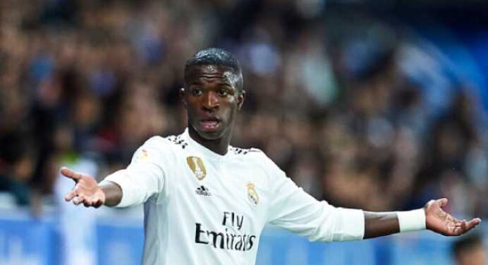 Entenda como a demissão de Lopetegui, treinador do Real Madrid, pode mudar o futuro de Vinicius Jr.