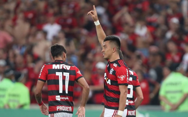 Para permanecer na briga pelo título, Flamengo precisa derrotar o Paraná, em Curitiba