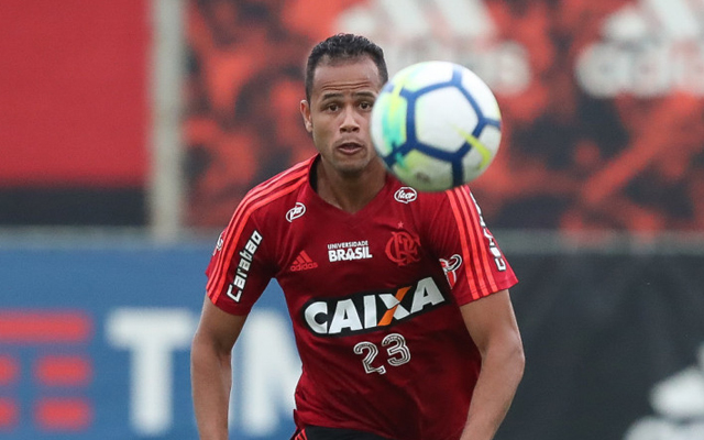 Geuvânio evita projetar futuro no Flamengo e elogia campanha: “Foram números de campeão”