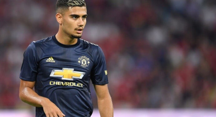 Tem vaga? Andreas Pereira não entra em acordo por renovação e deve deixar o Manchester United