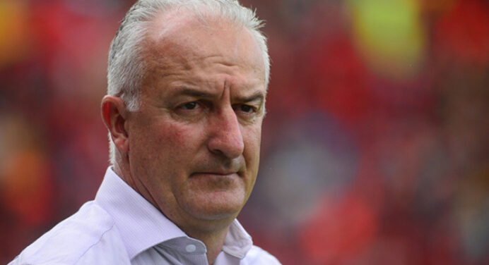 Dorival admite sondagens de outros clubes e revela conversa com Diego Alves