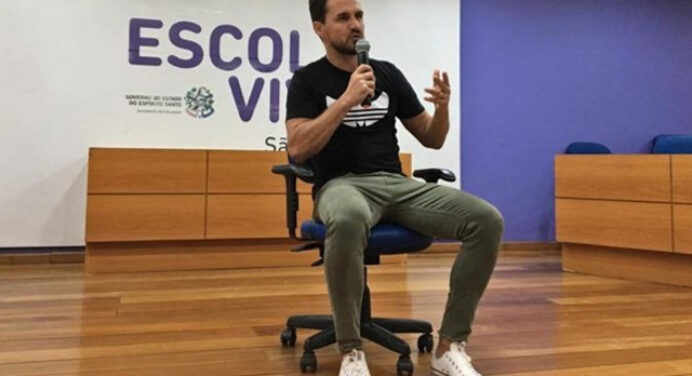 Após palestra no Espírito Santo, Savio entrará para hall de ídolos eternos do Flamaster: “Uma honra”