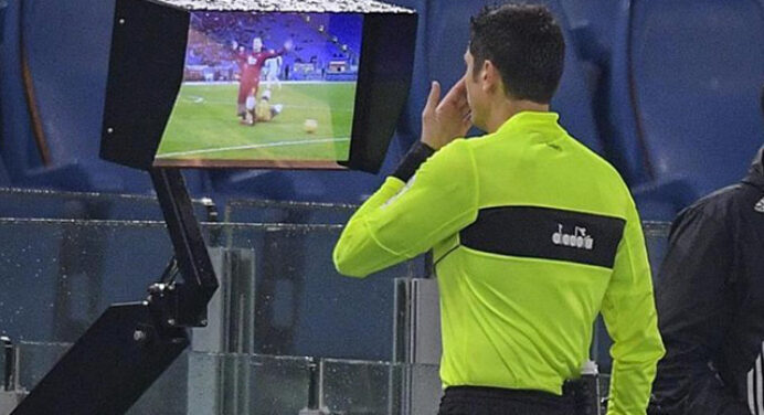 Por atraso de documento, estreia do VAR no Campeonato Carioca pode ser adiada