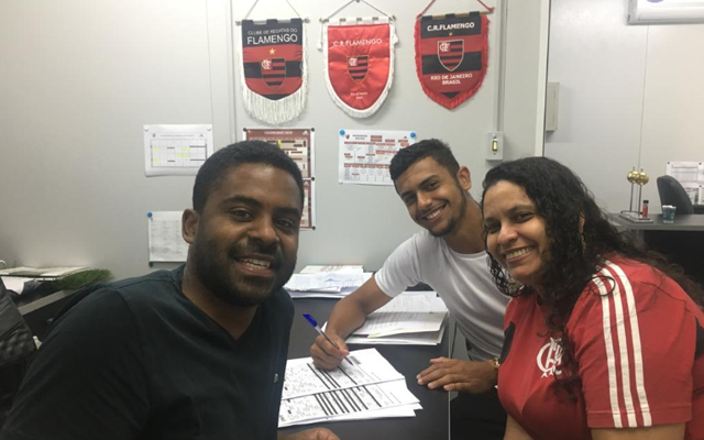 Cria do Flamengo, Wesley Gasolina encaminha acerto com Cruzeiro - Coluna do  Fla