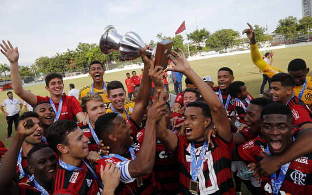 Flamengo empata com o Fluminense na Gávea e conquista Torneio OPG