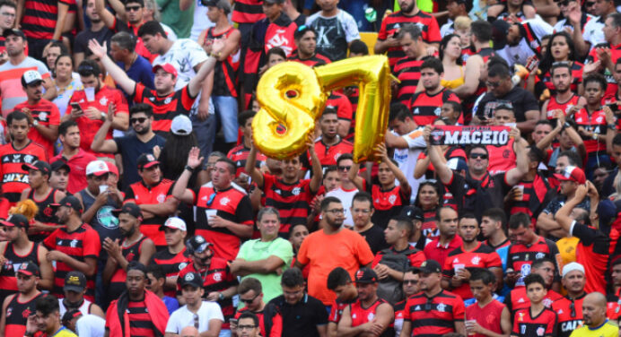 Flamengo bate o Sport fora de casa, e torcedores voltam a acreditar no título; veja reações