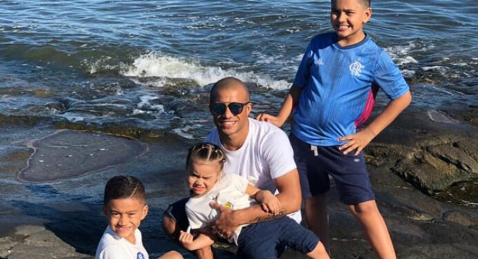 Meia do Santos aponta o Flamengo como um dos clubes mais temidos no Uruguai