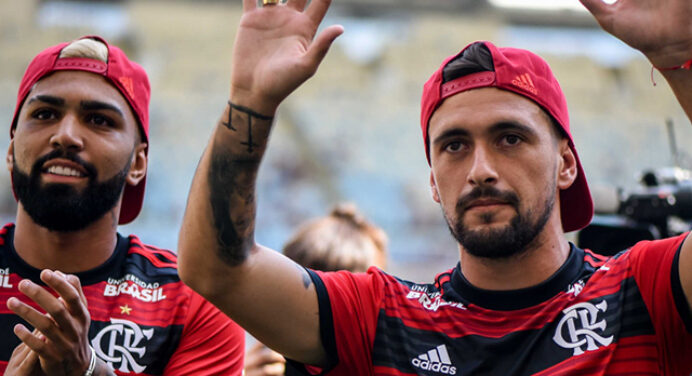 Mensagens de Gabigol e Arrascaeta, gafe de comentarista, e mais: veja o que bombou hoje