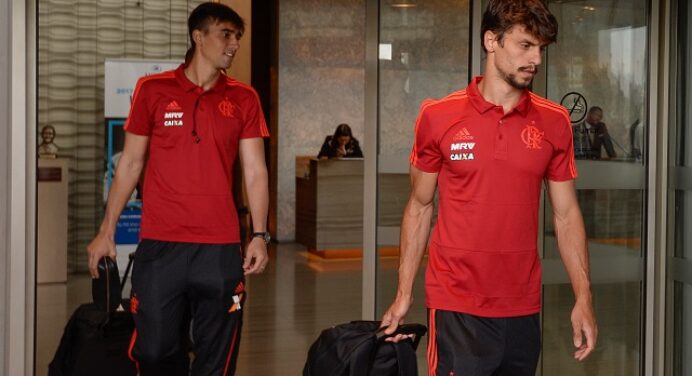 Agora no Fla, Rodrigo Caio só não fechou com o Barcelona por nunca ter jogado na Espanha