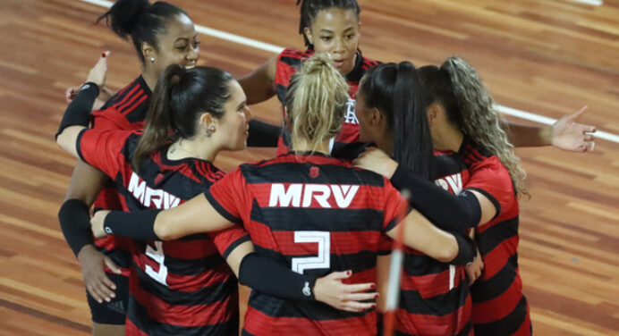 Torcida cobra investimento para a Superliga feminina de vôlei