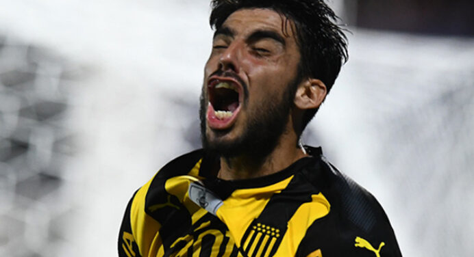 De olho no rival: adversário do Fla na Liberta, Peñarol estreia com vitória no Campeonato Uruguaio