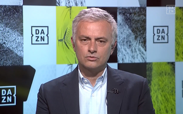 Mourinho se solidariza com vítimas de incêndio no Ninho: “Dói lá dentro no coração”