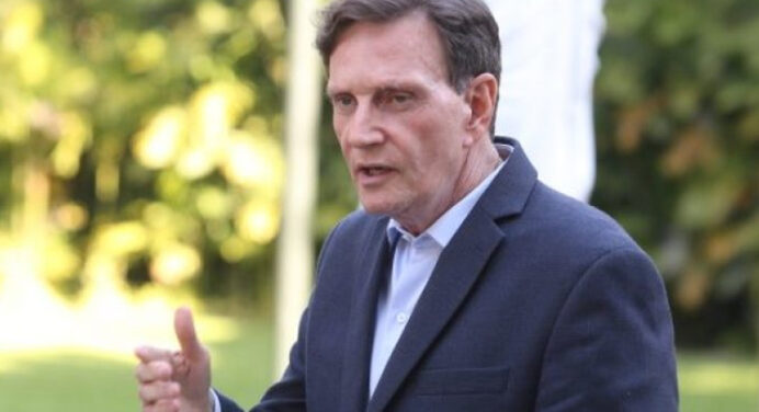 Crivella diz que Flamengo ter pago parte das multas indicou que o clube seguiria recomendações