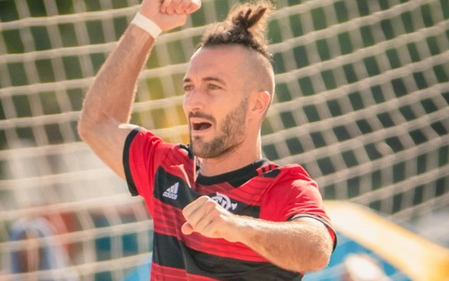 Após conquistar o Carioca, melhor do mundo no futebol de areia deixa o Flamengo