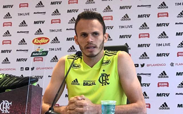 Renê comenta mudanças no Flamengo, mas alerta: “Devemos manter a forma de jogar”