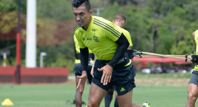 Flamengo “se vinga” do Santos e dificulta liberação de Uribe