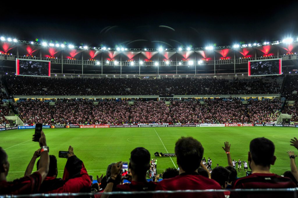 Flamengo e Fluminense lutam para não ficarem sem Maracanã antes da Copa América