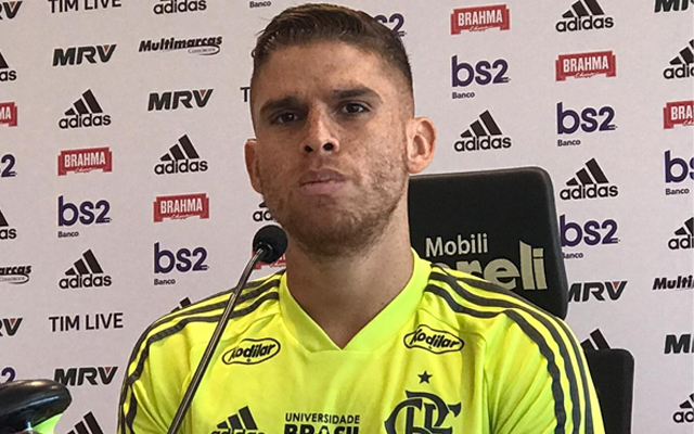 Cuéllar não foge de favoritismo do Flamengo: “Temos a obrigação de passar pelo Fluminense”