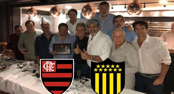 Dirigentes de Flamengo e Peñarol participam de jantar na véspera de duelo entre os clubes