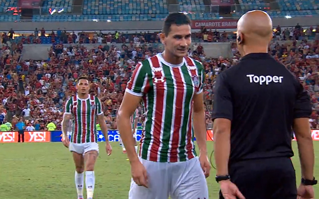 Ganso é punido em nove jogos por expulsão no clássico entre Flamengo e Fluminense