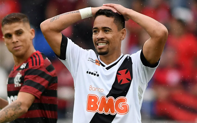 Freguês! Mesmo se vencer todos os duelos até o fim do ano, Vasco não igualará vitórias do Flamengo no clássico