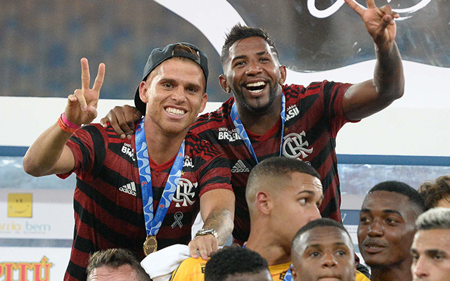Flamengo desembolsou R$ 6 milhões para garantir 100% de Rodinei