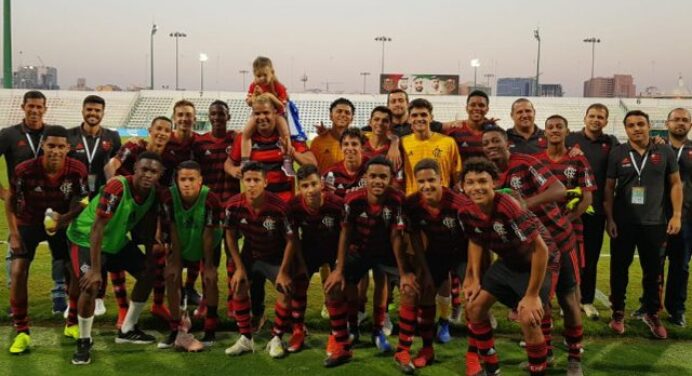 BICAMPEÃO! Flamengo Sub-16 vence com autoridade e conquista Mundial pelo segundo ano seguido