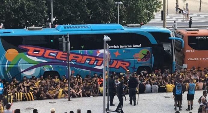 Torcedor do Flamengo agredido por uruguaios segue em estado grave
