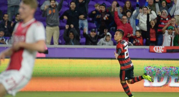 Ajax que empatou com o Flamengo na Florida Cup tinha apenas dois titulares da campanha europeia