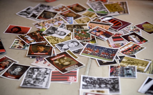 “É o meu maior prazer”: álbum do Flamengo já vendeu 150 mil pacotes de figurinhas em 72 horas