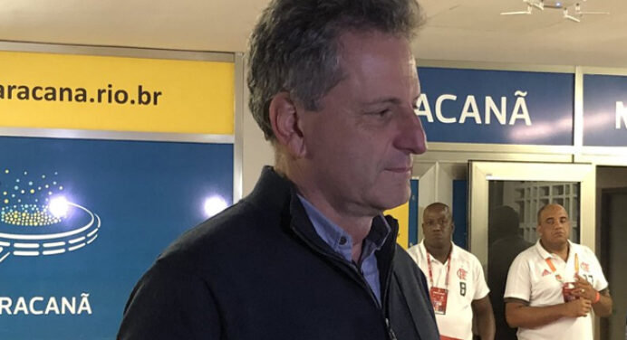 Após TV especular Neymar no Flamengo, Landim nega negociação pelo atacante