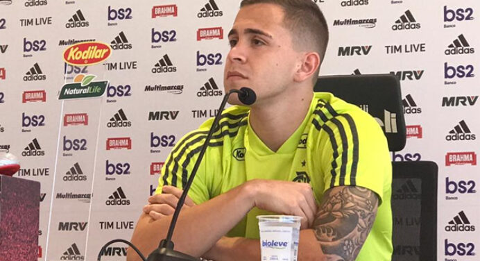 Piris ressalta importância de ter sequência de jogos pelo Flamengo: “Quero fazer mais pelo time”