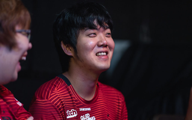 Por problema de saúde, Han Luci volta à Coreia; FLAnalista assume vaga  na DreamHack - Coluna do Fla