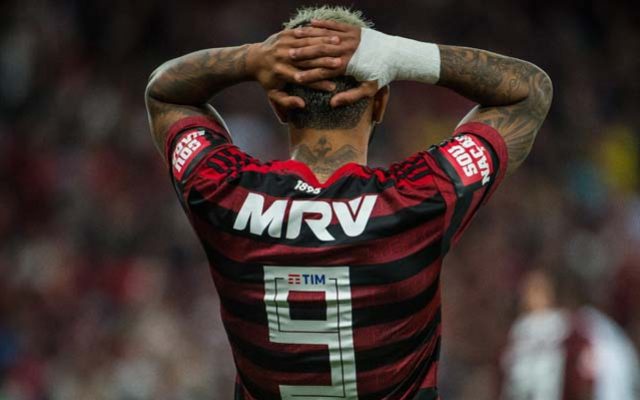 Salário de Lincoln quando no Flamengo é fora da realidade do Cruzeiro