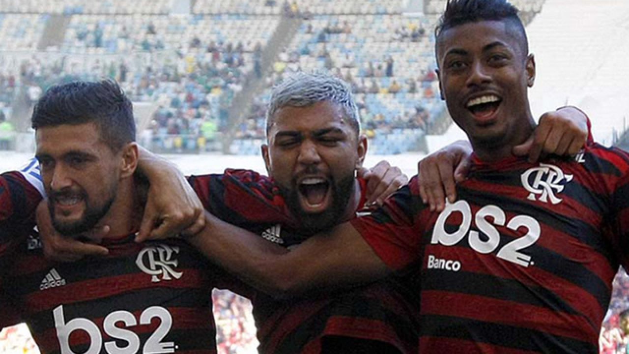 Quem é o melhor jogador Gabigol ou Bruno Henrique?