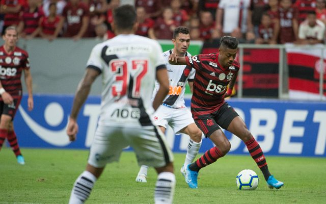Chororo Cruzmaltino Auxiliar Do Vasco Diz Que Derrota Para O Flamengo Veio Com Placar Injusto Flamengo Coluna Do Fla