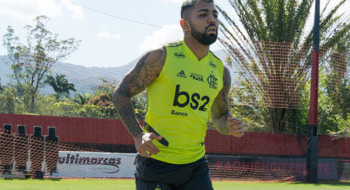 Com especulação de Gabigol no Sevilla, comentaristas veem permanência no Flamengo como melhor para o atleta