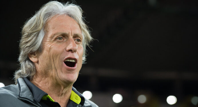Comentarista destaca evolução do Flamengo com Jorge Jesus após semana cheia de treinos