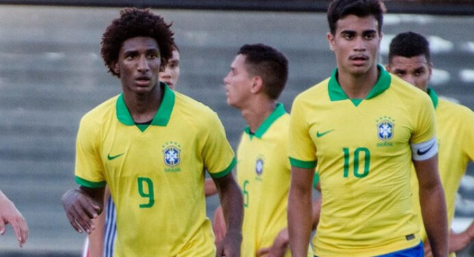 De olho no rival: Vasco pode ser punido caso escale Thalles Magno para partida contra o Flamengo