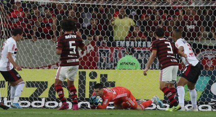 Jornalista afirma que São Paulo ‘fez o que tinha que fazer’ para não ser derrotado pelo Flamengo
