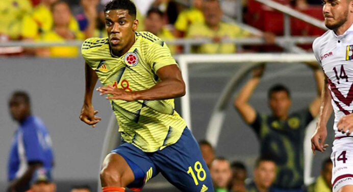 Berrío é selecionado em pré-lista de convocação da Colômbia e pode desfalcar o Flamengo