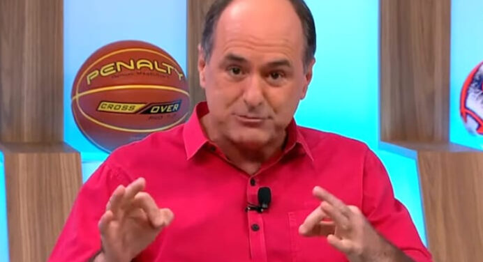 Ex-árbitro elogia o Flamengo, mas aponta o Grêmio como favorito na Libertadores
