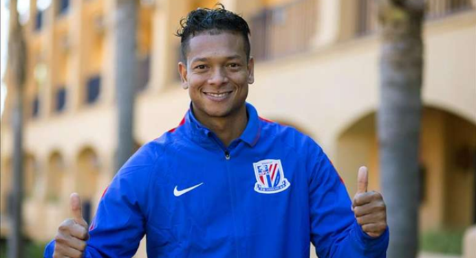 Jornalista italiano detalha busca do Flamengo por Guarín e aponta tempo de contrato proposto
