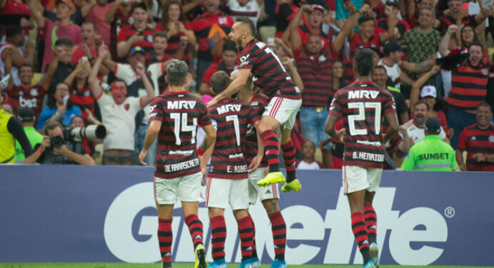 Zinho exalta tentativa de Sampaoli no Santos, mas afirma: “O Flamengo é o melhor time do Brasil”