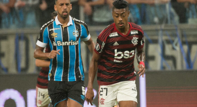 Flamengo disponibilizará carga de ingressos exclusiva a sócios para jogo contra o Grêmio
