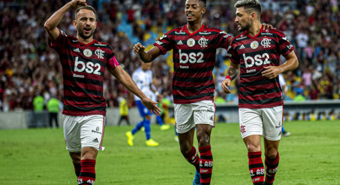 Flamengo tem 31% de chances de ser campeão do Brasileiro e da Libertadores no mesmo final de semana