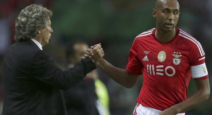 Multicampeão com o Jorge Jesus, Luisão garante: “Ele transforma jogador mediano em bom”
