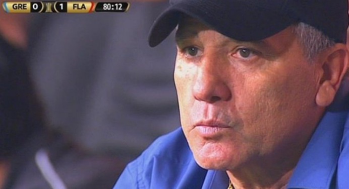 Com 0% de aproveitamento contra o Fla no Maracanã, Renato diz que “o Grêmio gosta” de jogar no estádio